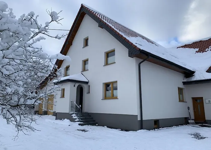Ferienwohnung Eifelhoehe Puetzer